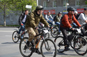 Костюмированные велоипедисты на Дне 1000 велопедистов